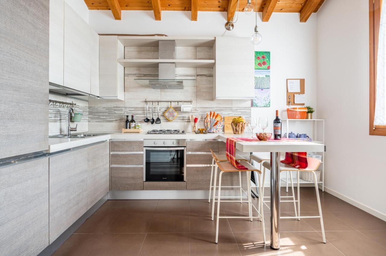 Casenuove Viletta Indipendente A 10 Min Da Parma Case Nuove  エクステリア 写真