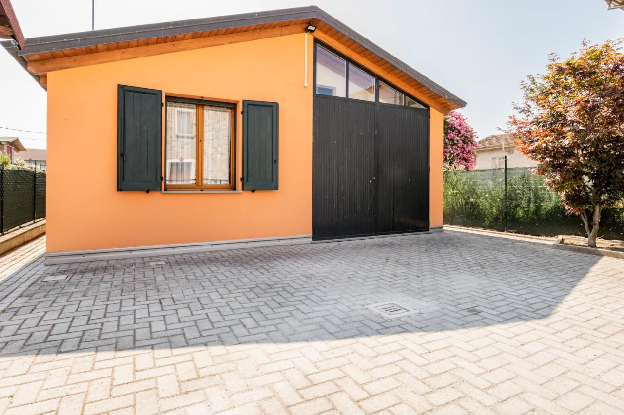 Casenuove Viletta Indipendente A 10 Min Da Parma Case Nuove  エクステリア 写真